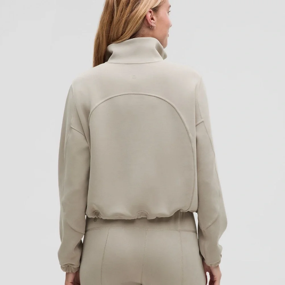Lululemon Softstreme pullover - Picture 2 of 3
